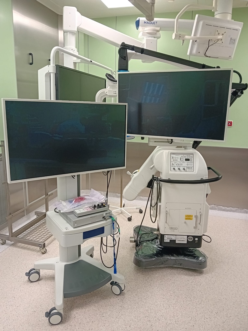 Mikroskop operacyjny