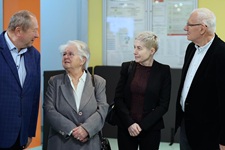 Konferencja prasowa dotycząca środk&oacute;w z KPO dla Katowickiego Centrum Onkologii